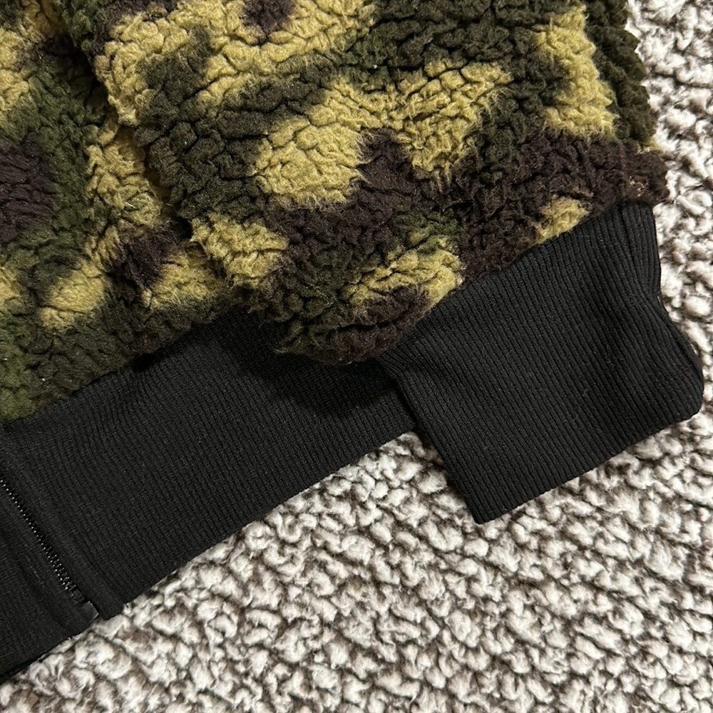Camouflage Sherpa Full Zip Hoodie - Picture 5 of 5